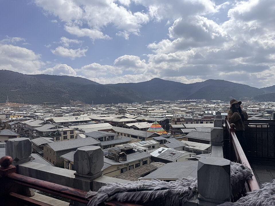 Dukezong Ancient Town rooftops in Shangri-La